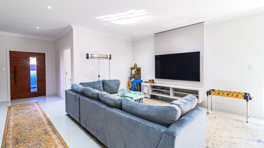 To Let 4 Bedroom Property for Rent in Craigavon Gauteng