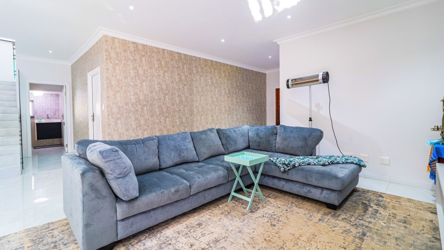 To Let 4 Bedroom Property for Rent in Craigavon Gauteng