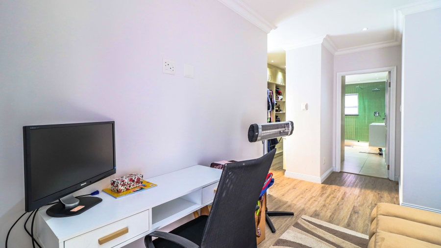To Let 4 Bedroom Property for Rent in Craigavon Gauteng