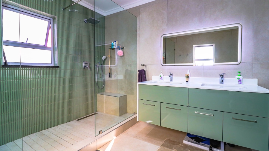 To Let 4 Bedroom Property for Rent in Craigavon Gauteng