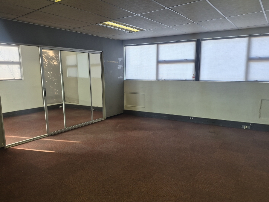 To Let Commercial Property for Rent in Eastgate Gauteng