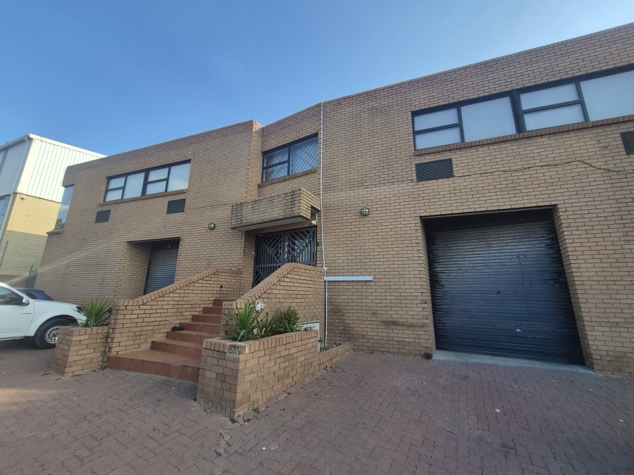To Let Commercial Property for Rent in Eastgate Gauteng