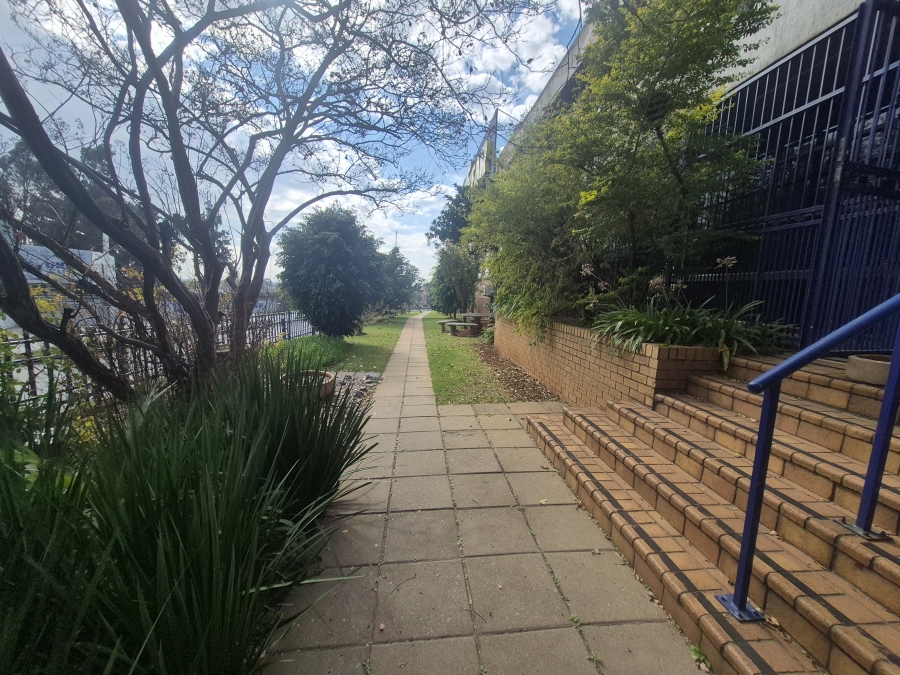 To Let Commercial Property for Rent in Fishers Hill Gauteng
