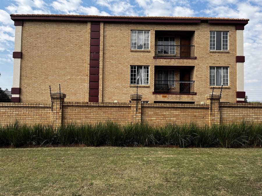 2 Bedroom Property for Sale in Pretoria North Gauteng