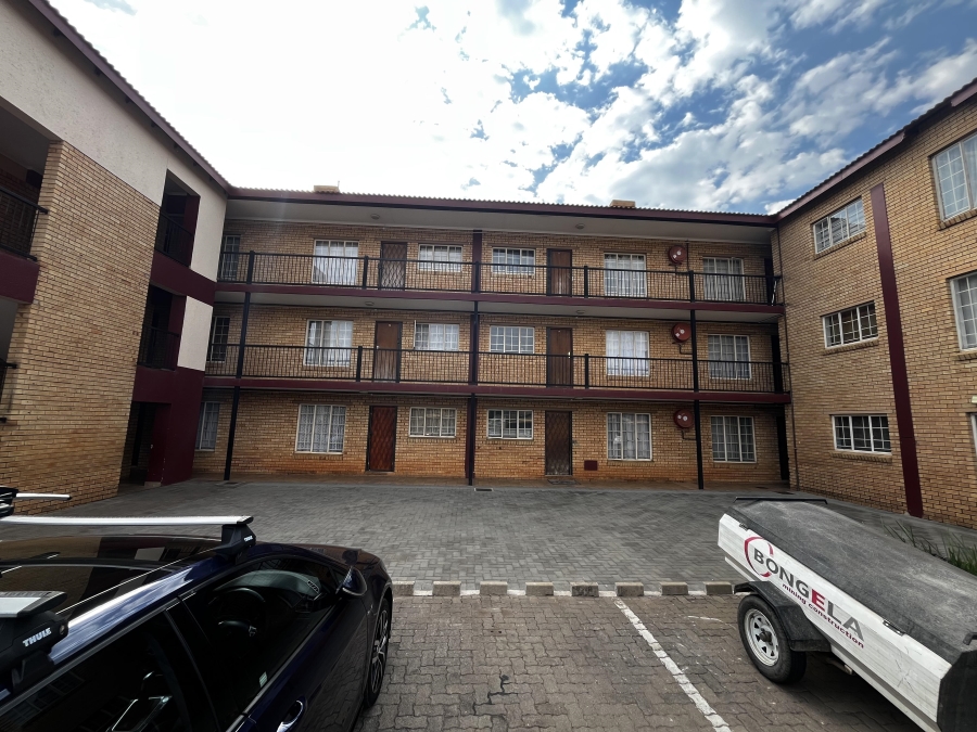 2 Bedroom Property for Sale in Pretoria North Gauteng