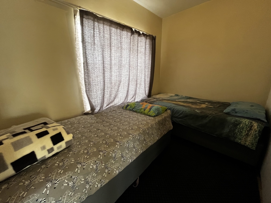 2 Bedroom Property for Sale in Pretoria North Gauteng