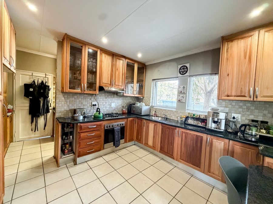 2 Bedroom Property for Sale in Silver Lakes Golf Estate Gauteng