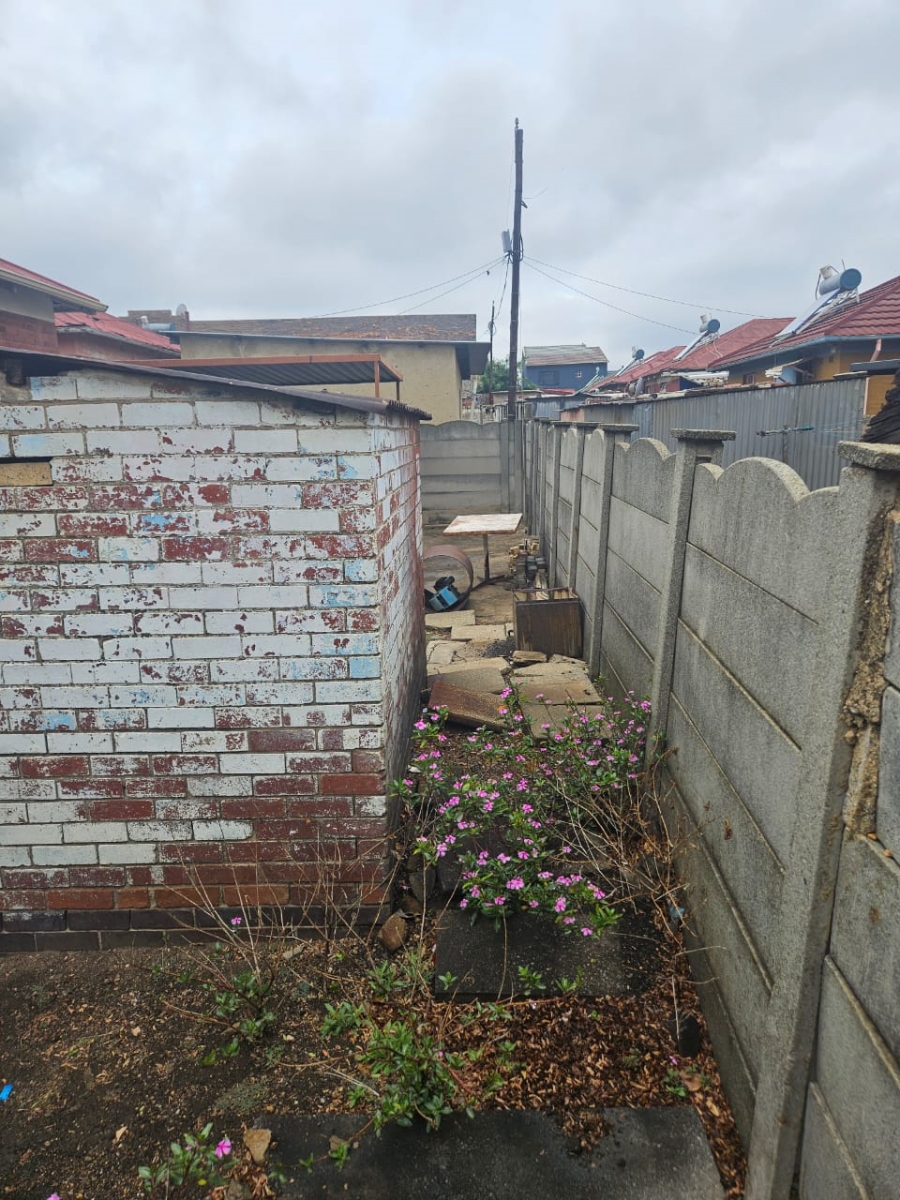 2 Bedroom Property for Sale in Coronationville Gauteng
