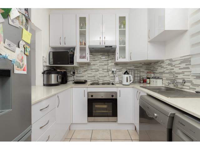 2 Bedroom Property for Sale in Bassonia Gauteng