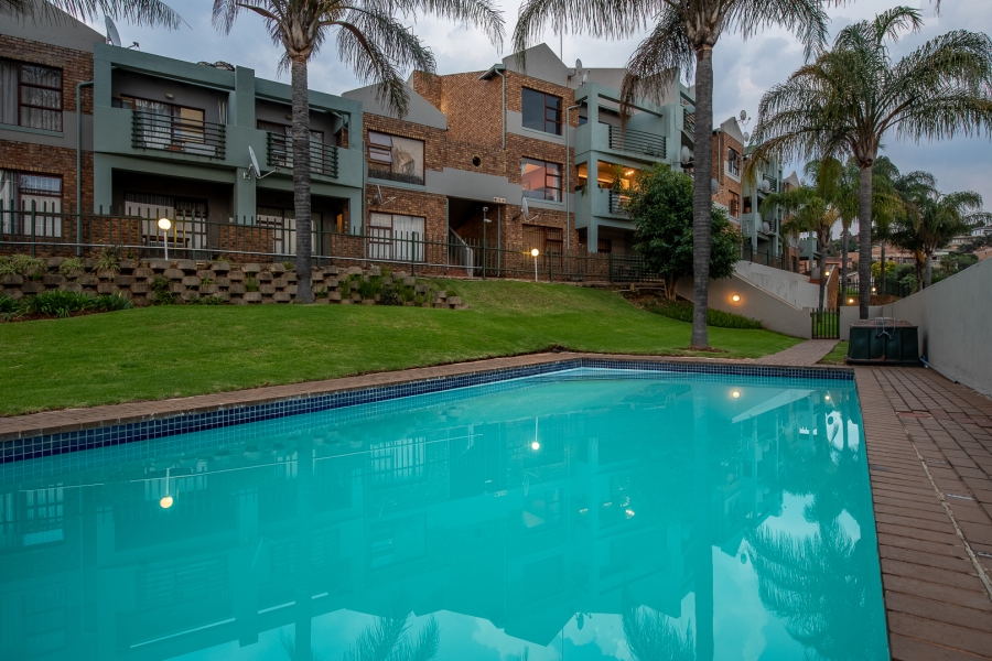 2 Bedroom Property for Sale in Bassonia Gauteng