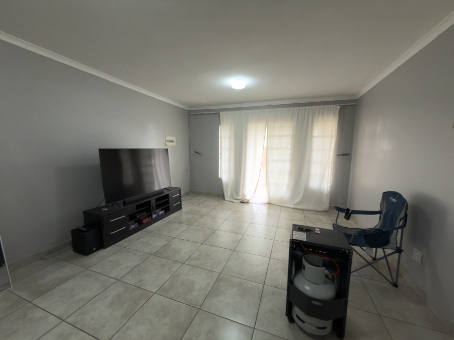 To Let 3 Bedroom Property for Rent in Terenure Gauteng