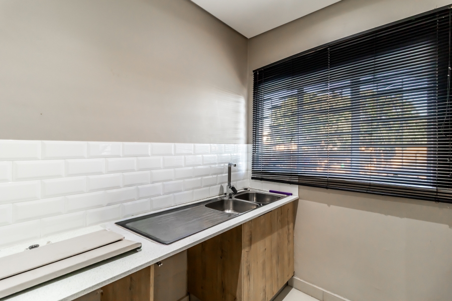 4 Bedroom Property for Sale in Moregloed Gauteng
