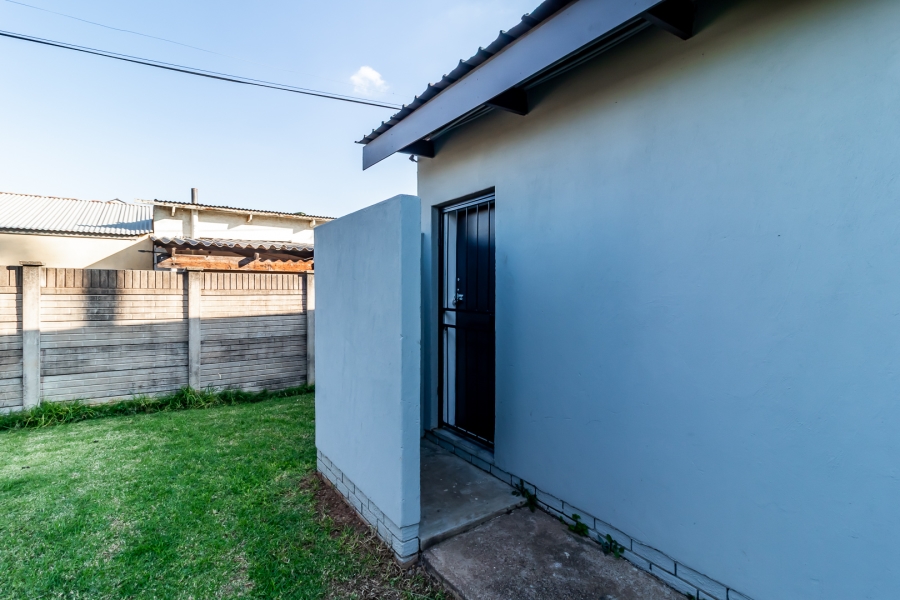 4 Bedroom Property for Sale in Moregloed Gauteng