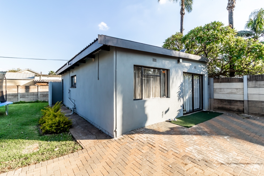 4 Bedroom Property for Sale in Moregloed Gauteng