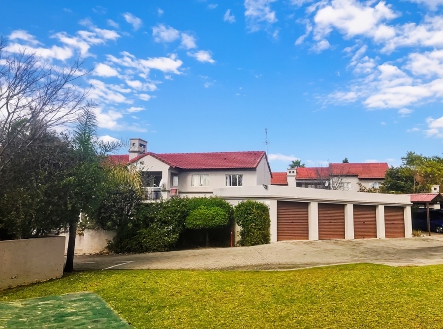 To Let 2 Bedroom Property for Rent in Noordhang Gauteng