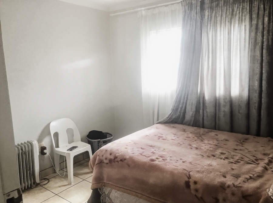 To Let 2 Bedroom Property for Rent in Noordhang Gauteng
