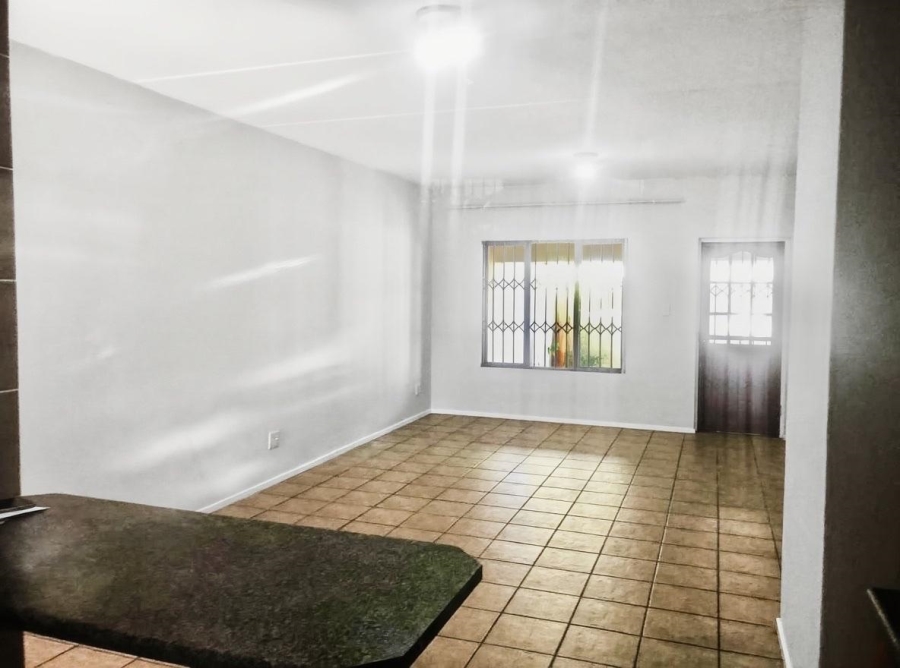 To Let 2 Bedroom Property for Rent in Sunninghill Gauteng