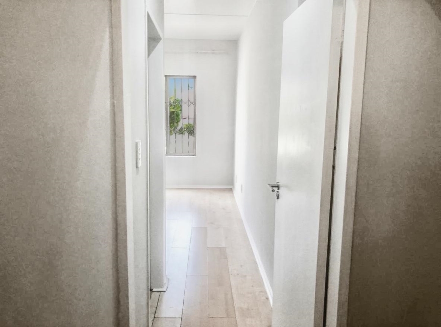 To Let 2 Bedroom Property for Rent in Sunninghill Gauteng