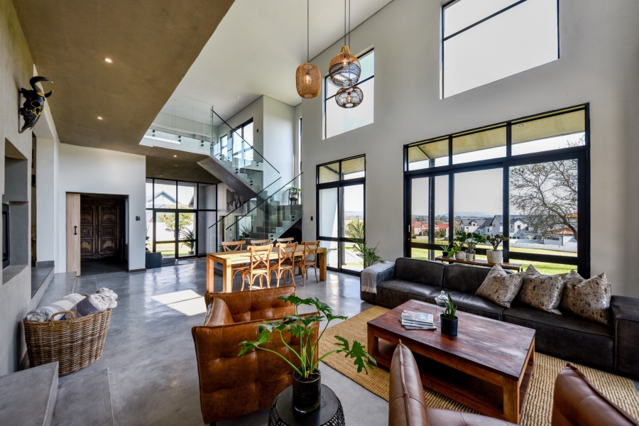 5 Bedroom Property for Sale in Waterlake Farm Lifestyle Estate Gauteng