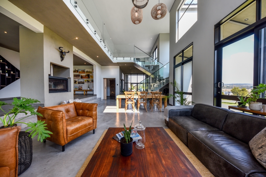 5 Bedroom Property for Sale in Waterlake Farm Lifestyle Estate Gauteng