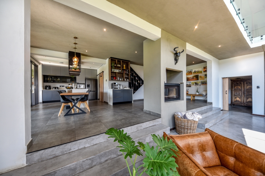 5 Bedroom Property for Sale in Waterlake Farm Lifestyle Estate Gauteng