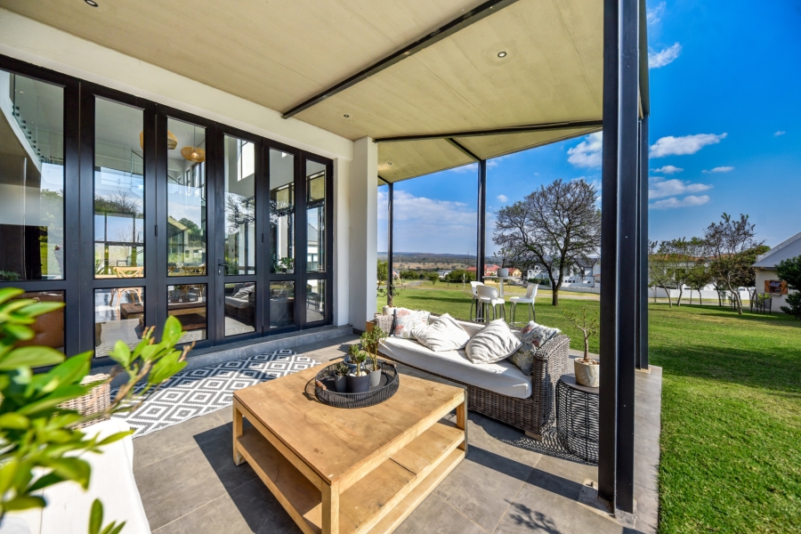 5 Bedroom Property for Sale in Waterlake Farm Lifestyle Estate Gauteng