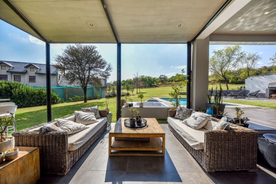 5 Bedroom Property for Sale in Waterlake Farm Lifestyle Estate Gauteng