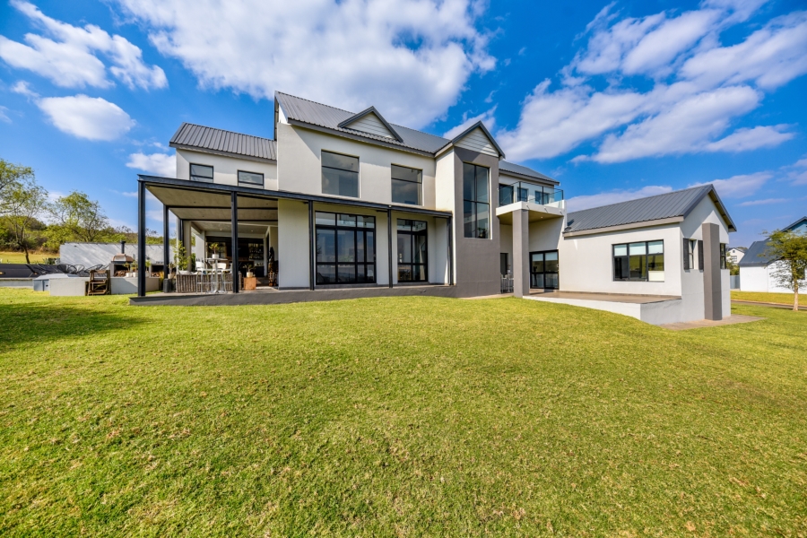 5 Bedroom Property for Sale in Waterlake Farm Lifestyle Estate Gauteng