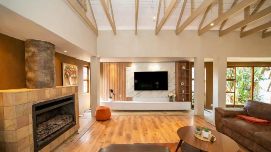 3 Bedroom Property for Sale in Glen Marais Gauteng