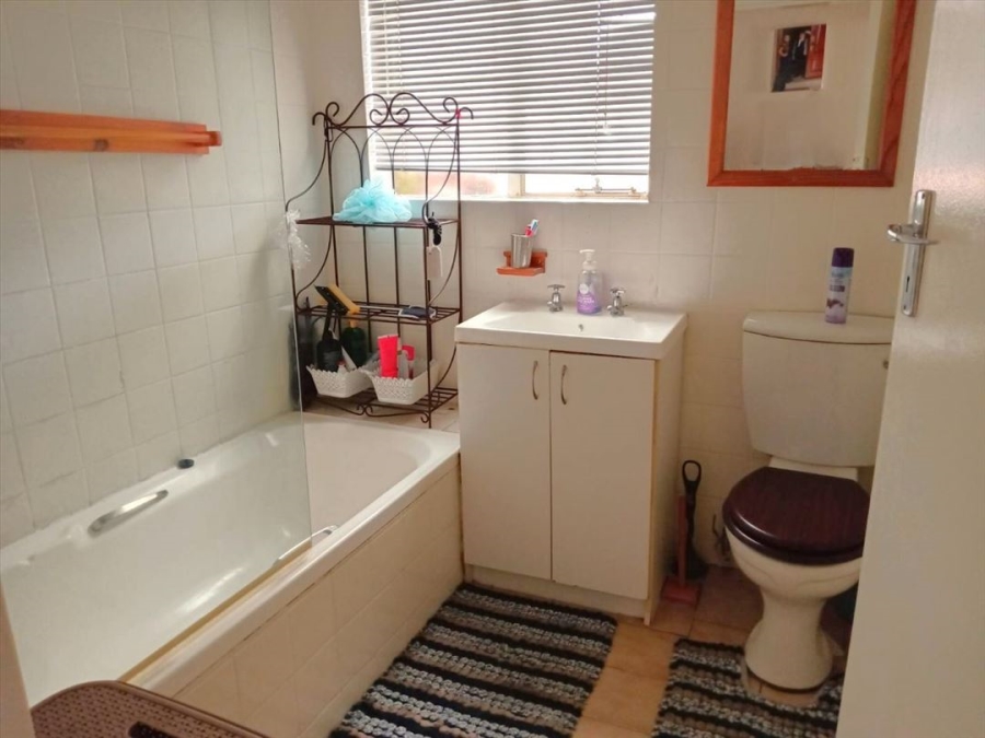 2 Bedroom Property for Sale in Birch Acres Gauteng