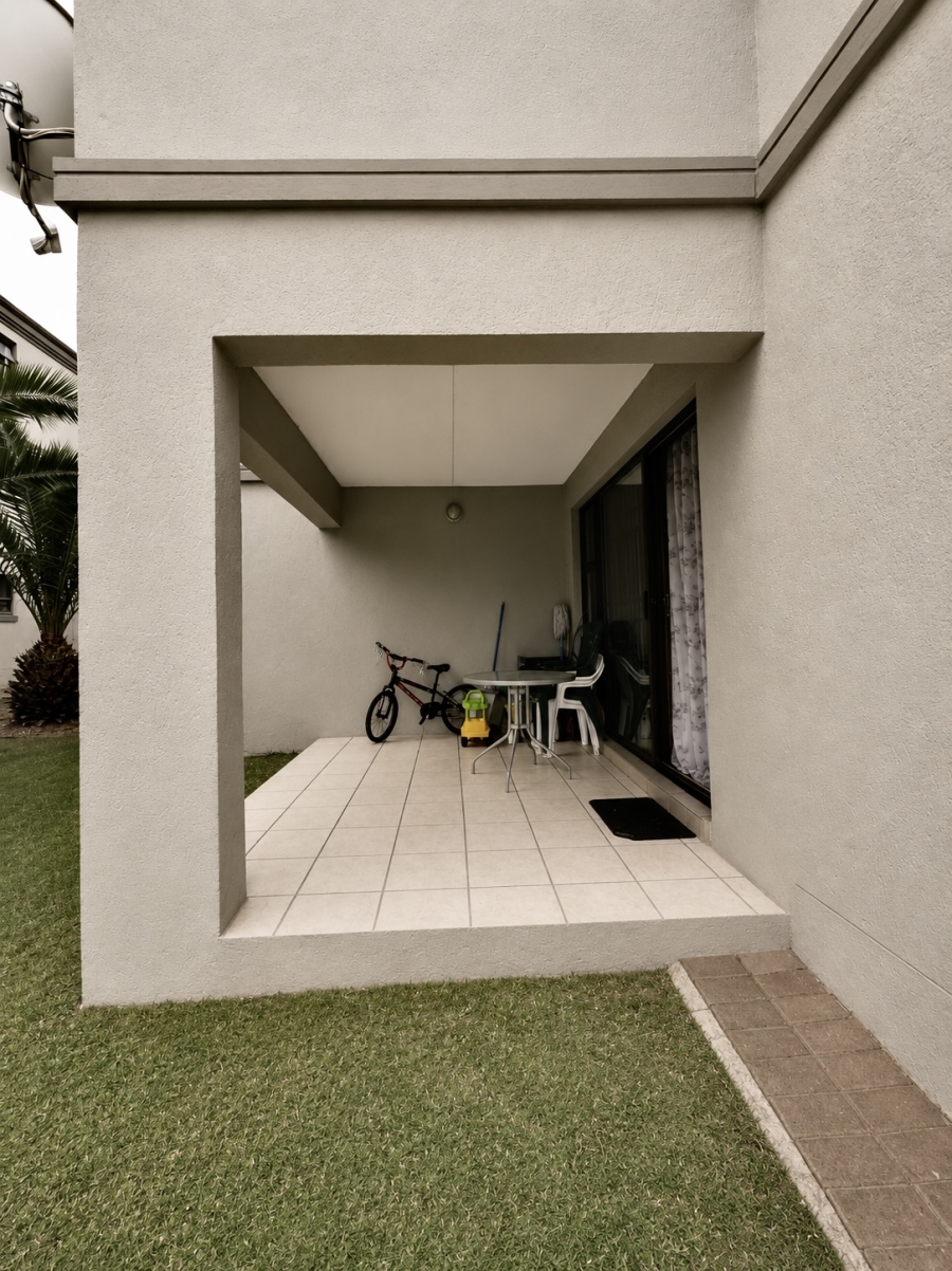 2 Bedroom Property for Sale in Sunninghill Gauteng