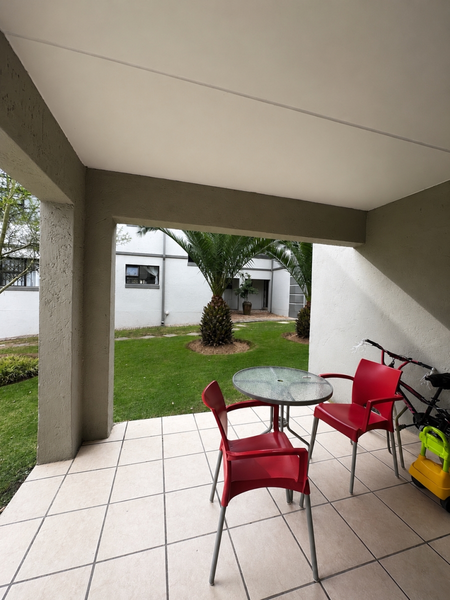 2 Bedroom Property for Sale in Sunninghill Gauteng