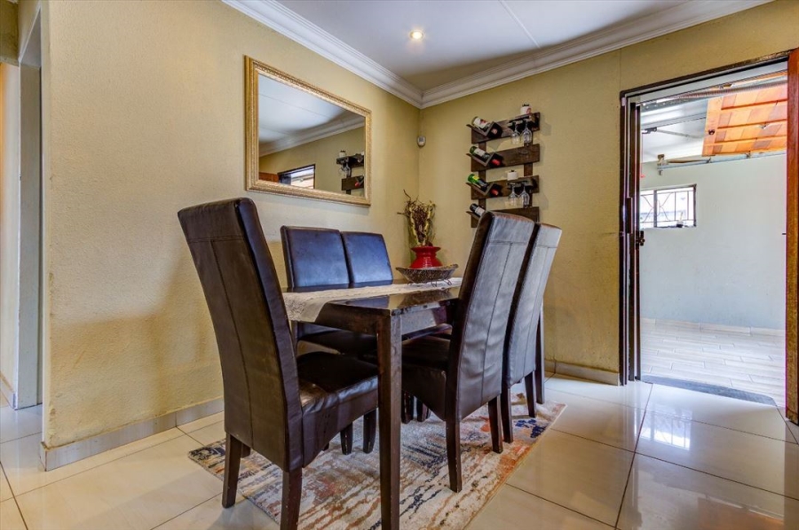 3 Bedroom Property for Sale in Birch Acres Gauteng