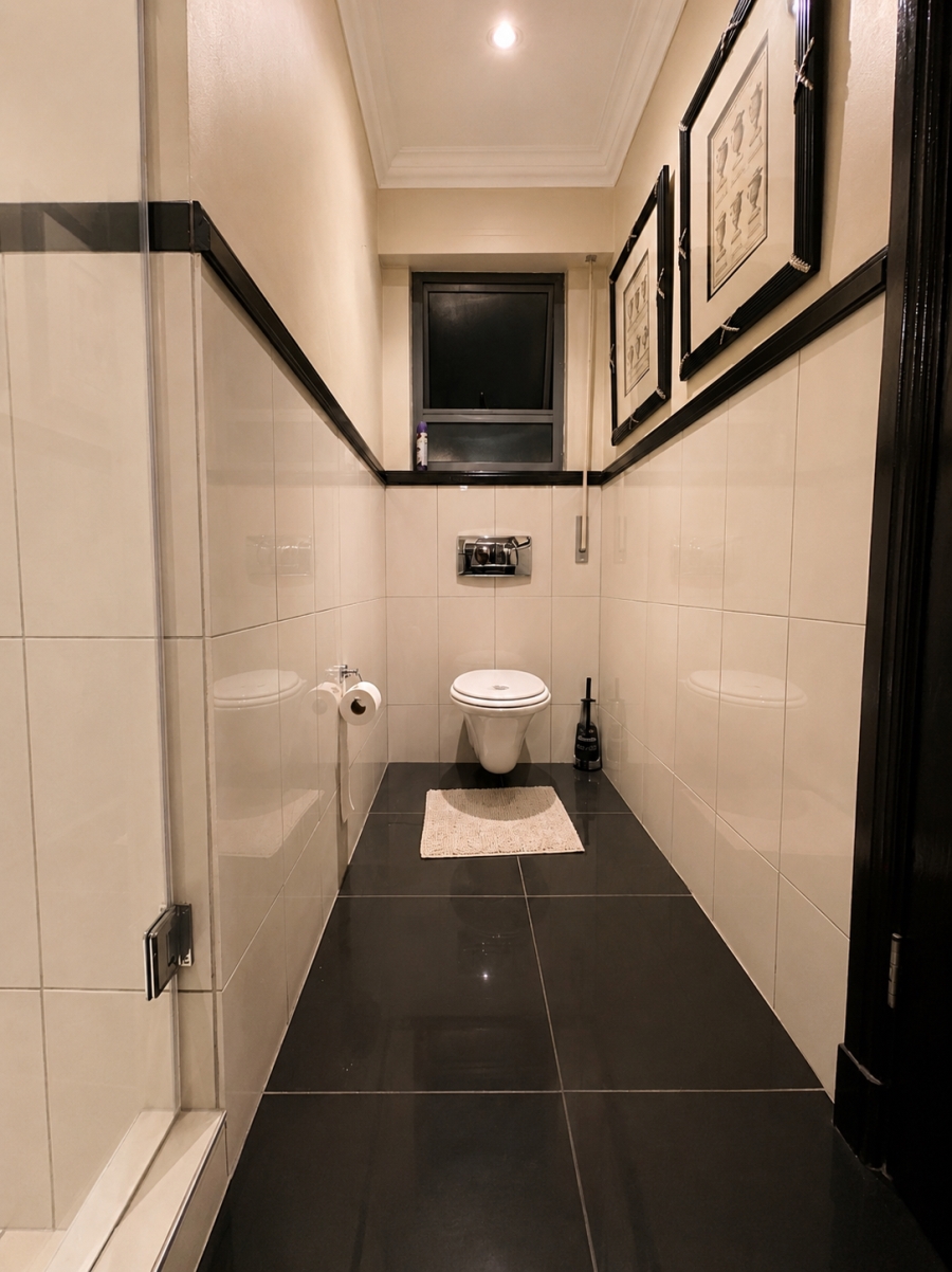 To Let 3 Bedroom Property for Rent in Morningside Gauteng