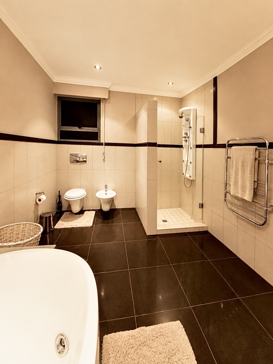 To Let 3 Bedroom Property for Rent in Morningside Gauteng