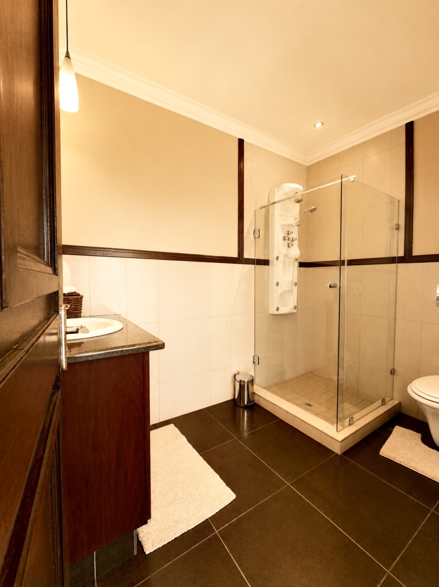 To Let 3 Bedroom Property for Rent in Morningside Gauteng