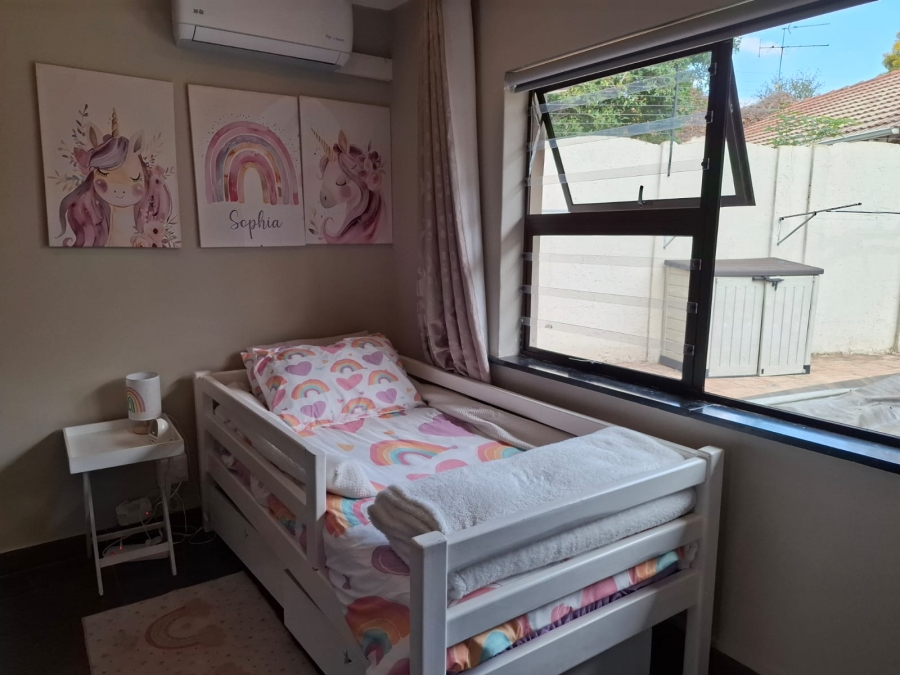 4 Bedroom Property for Sale in Buurendal Gauteng