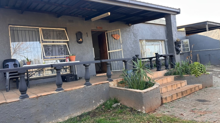 4 Bedroom Property for Sale in Klopperpark Gauteng