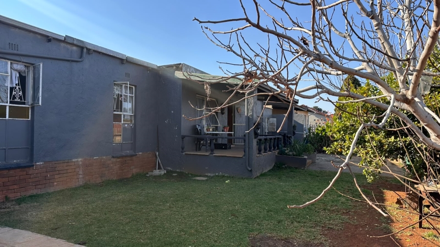4 Bedroom Property for Sale in Klopperpark Gauteng