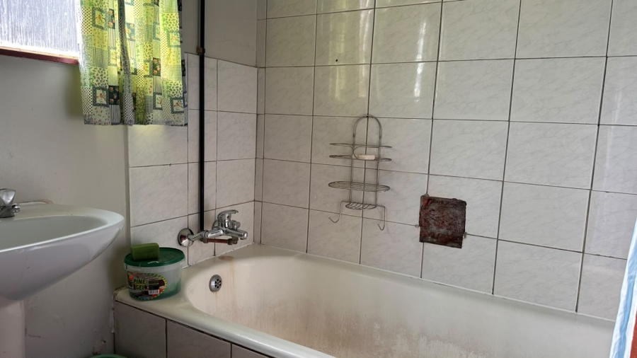 4 Bedroom Property for Sale in Klopperpark Gauteng