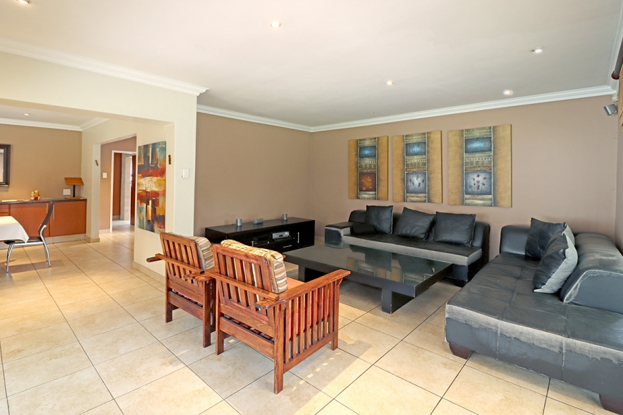 5 Bedroom Property for Sale in Glenhazel Gauteng