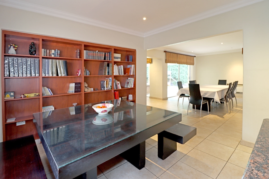 5 Bedroom Property for Sale in Glenhazel Gauteng