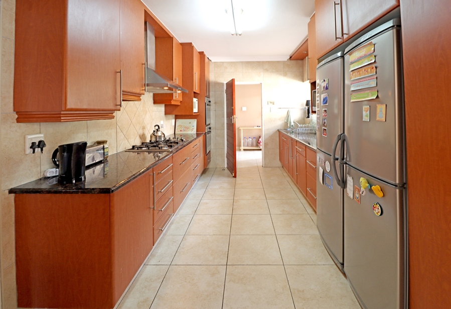 5 Bedroom Property for Sale in Glenhazel Gauteng