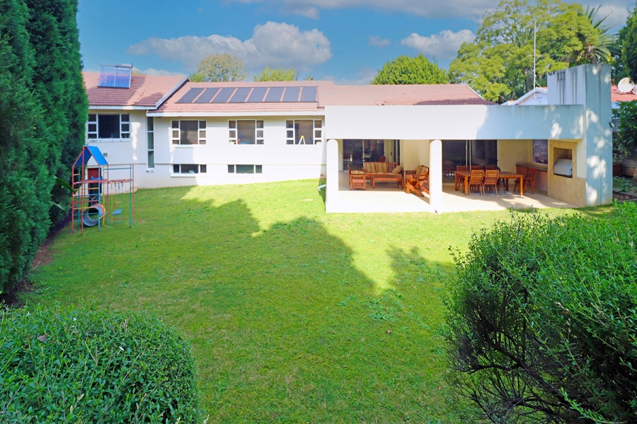 5 Bedroom Property for Sale in Glenhazel Gauteng