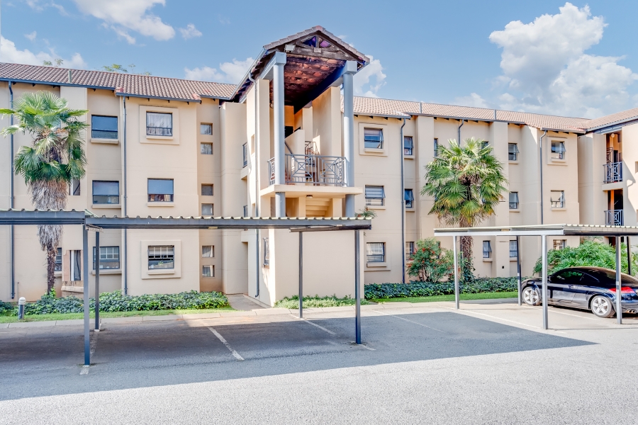 2 Bedroom Property for Sale in Bryanston Gauteng