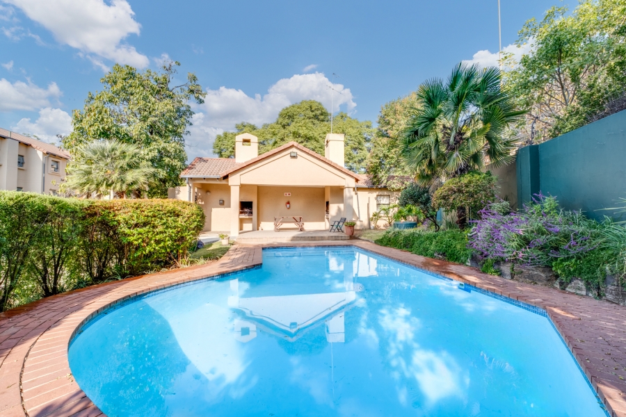 2 Bedroom Property for Sale in Bryanston Gauteng