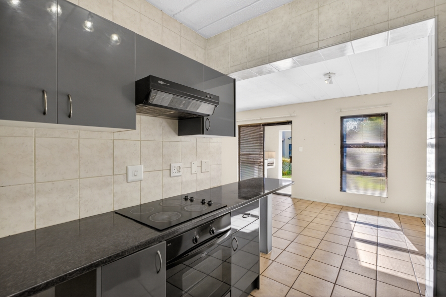 2 Bedroom Property for Sale in Johannesburg North Gauteng