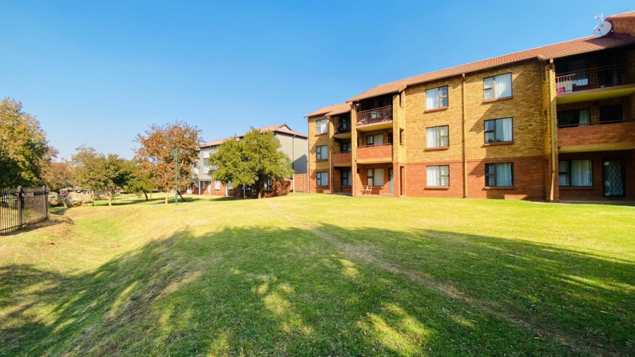 2 Bedroom Property for Sale in Castleview Gauteng