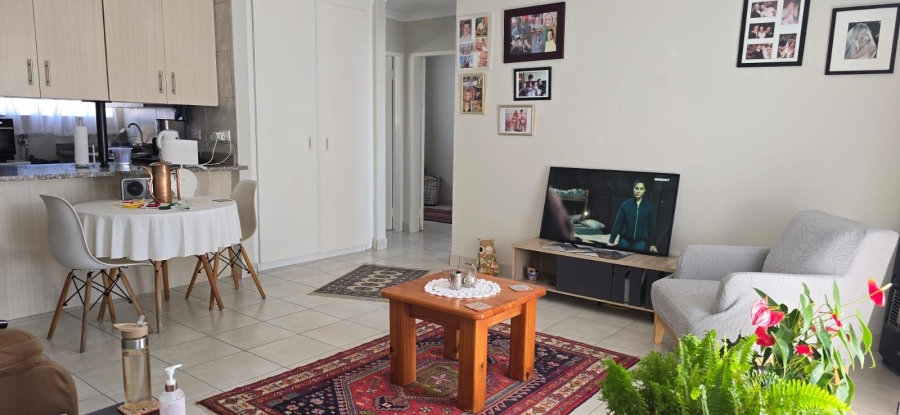 2 Bedroom Property for Sale in Verwoerdpark Gauteng