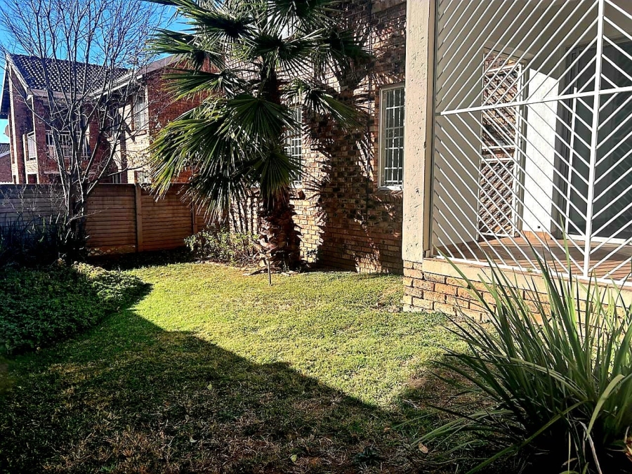 2 Bedroom Property for Sale in Highveld Gauteng